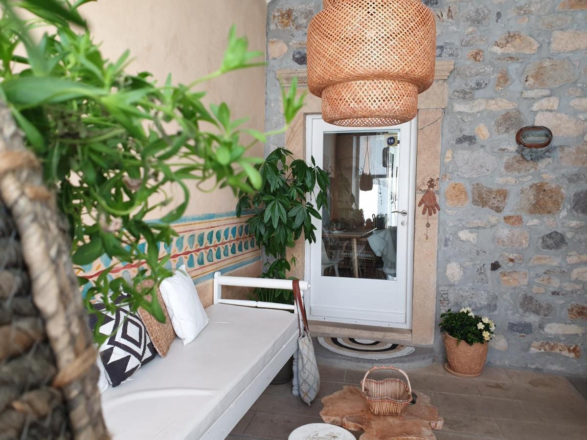 Aretousa Deluxe Downtown Apartment سكالا المظهر الخارجي الصورة