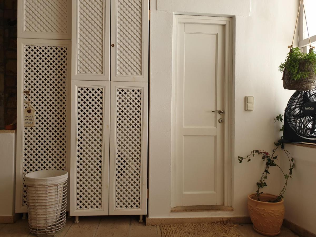 Aretousa Deluxe Downtown Apartment سكالا المظهر الخارجي الصورة