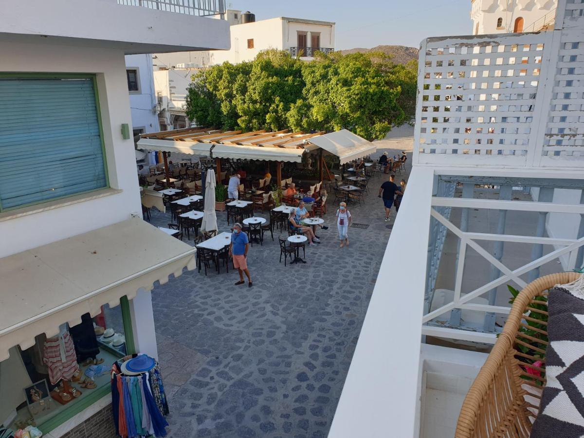 Aretousa Deluxe Downtown Apartment سكالا المظهر الخارجي الصورة